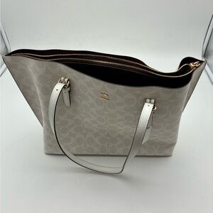 Coach Mollie Tote Bag